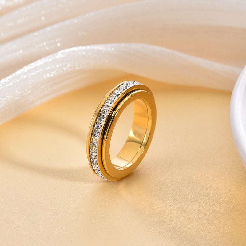 Rotating Fashion Ring