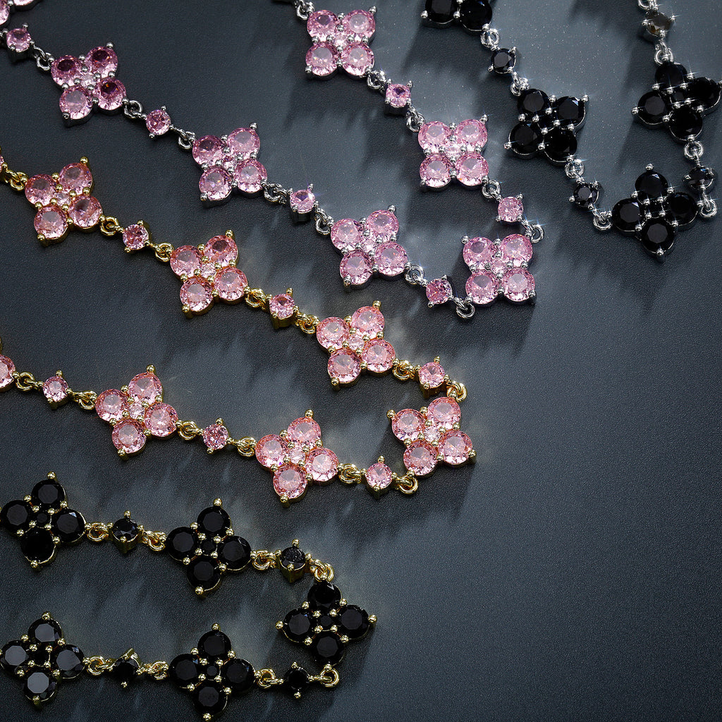 Four-Leaf Clover Zircon Bracelet