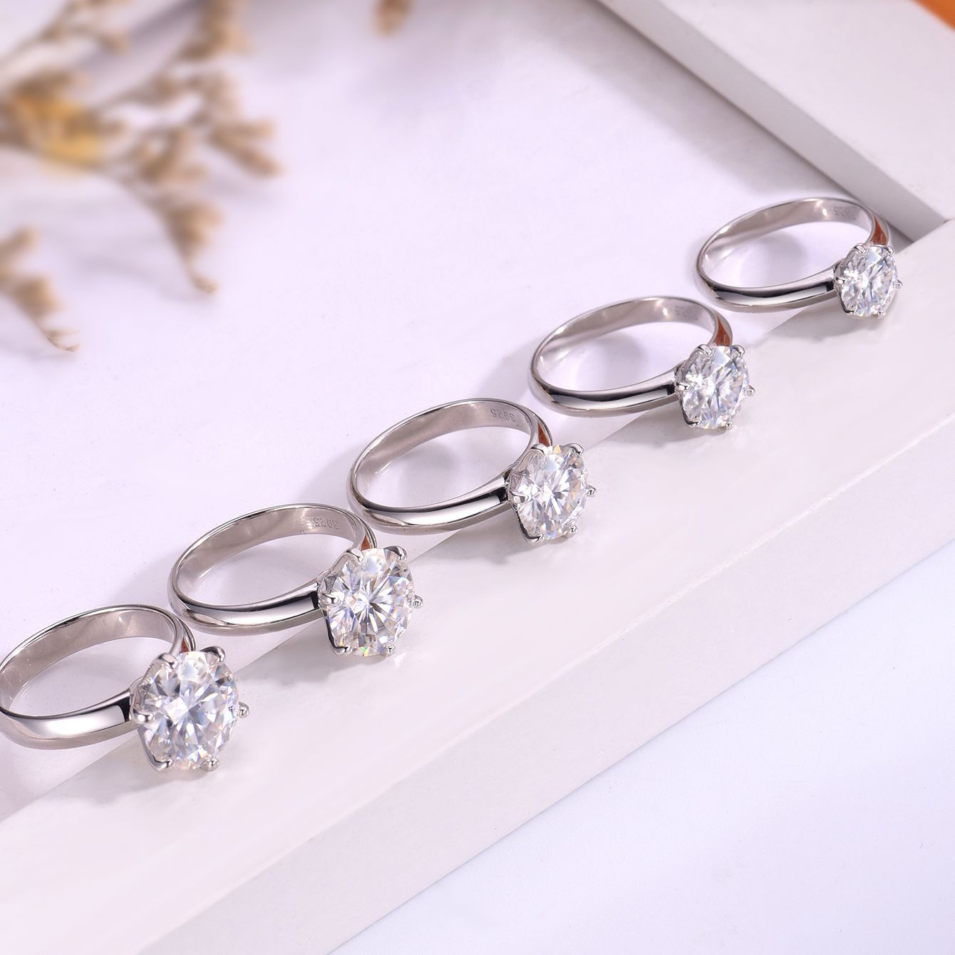 Silver Moissanite Six-Claw Ring Widened Ring