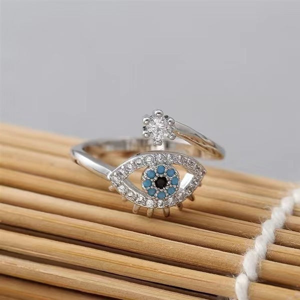 Devil's Eye Fashion Ring