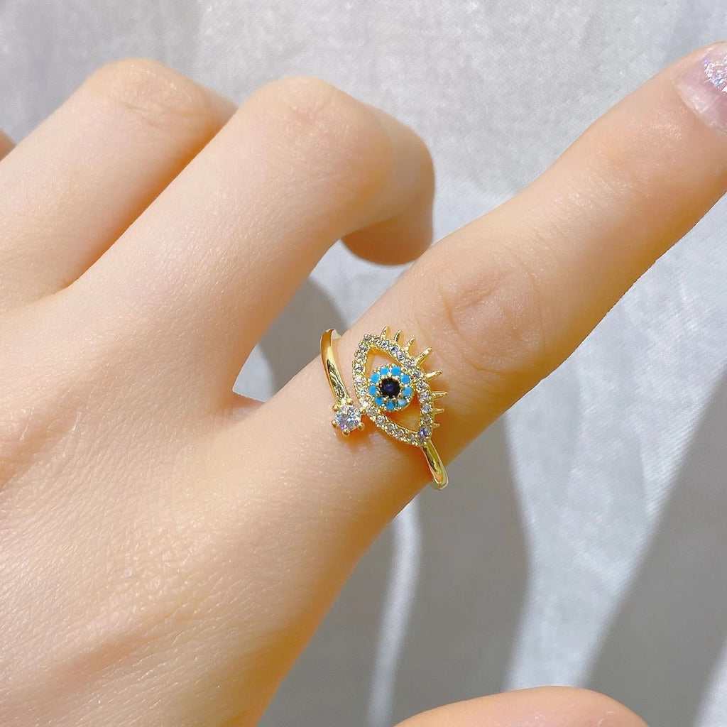 Devil's Eye Fashion Ring